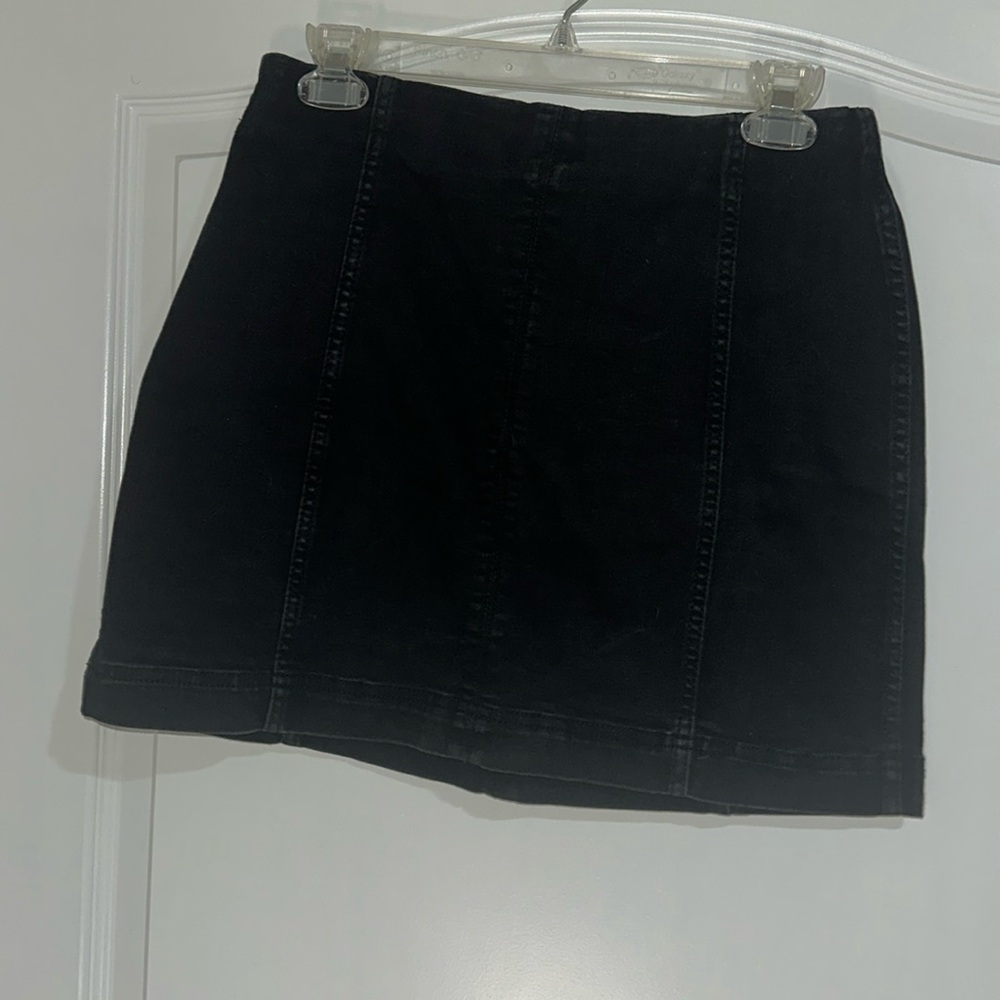 Black skirt